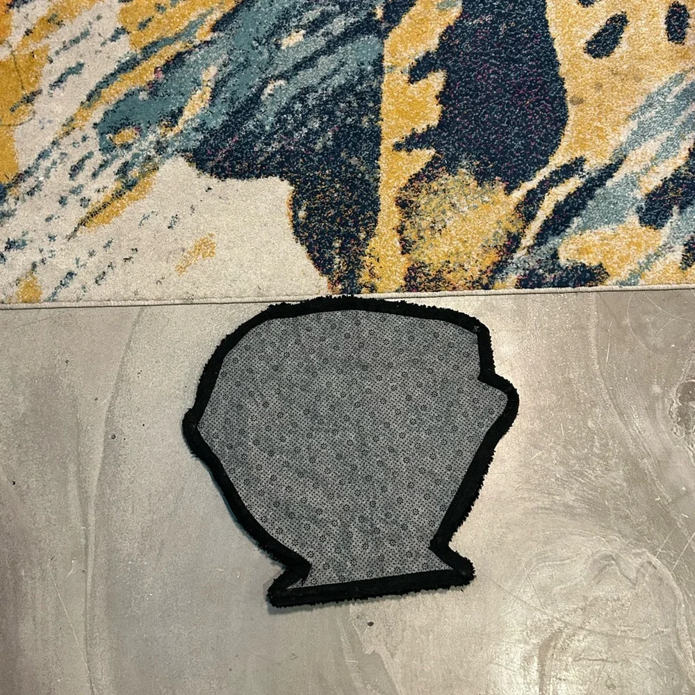 Handmade Carolina button Rug - Picture 2 of 2